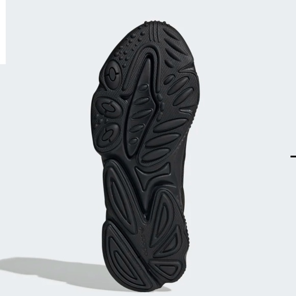 Adidas | BLACK Ozweego Sneaker Mens 4/Womens 6 NWT - Picture 3 of 13